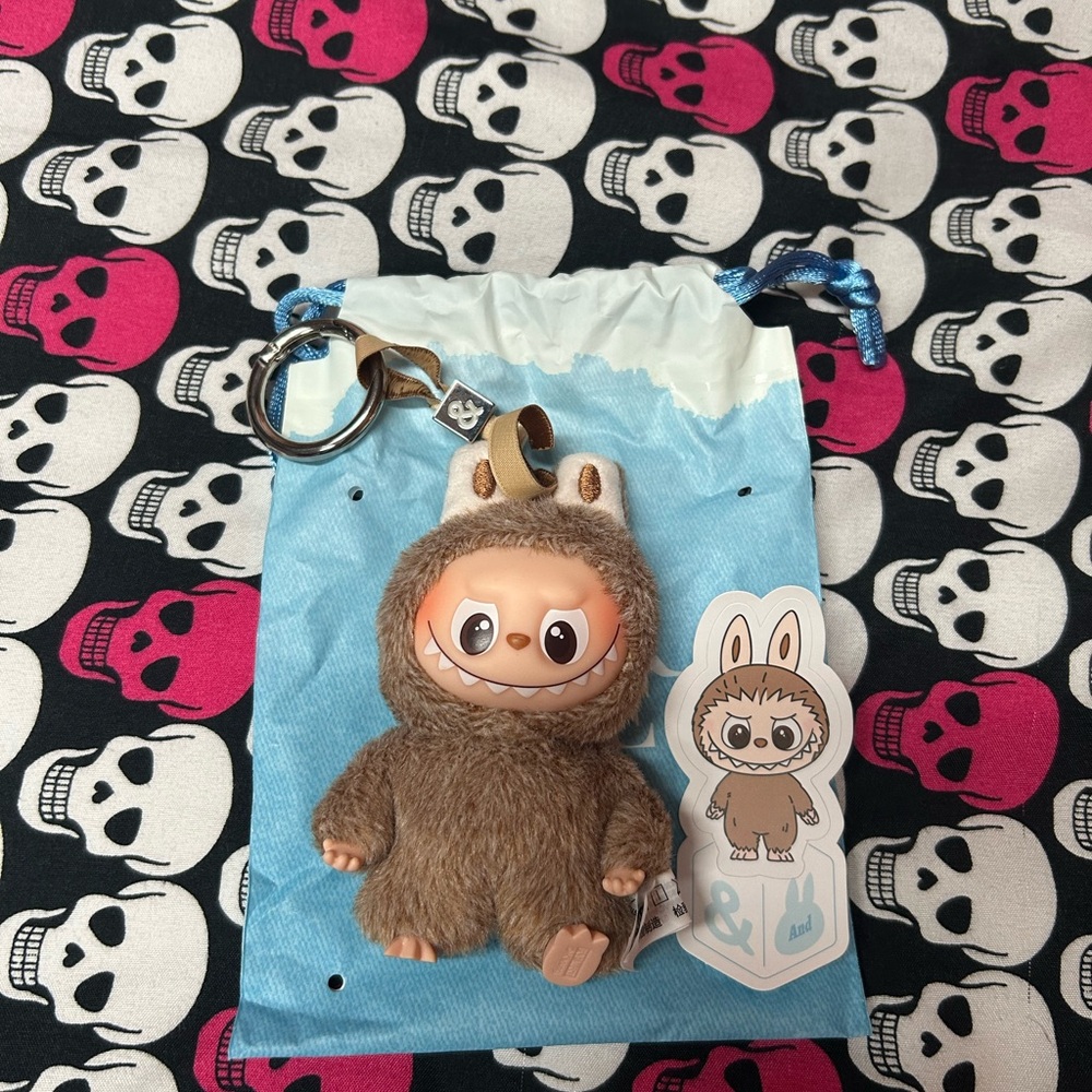 Pin For Labubu & - Picture 2 of 2